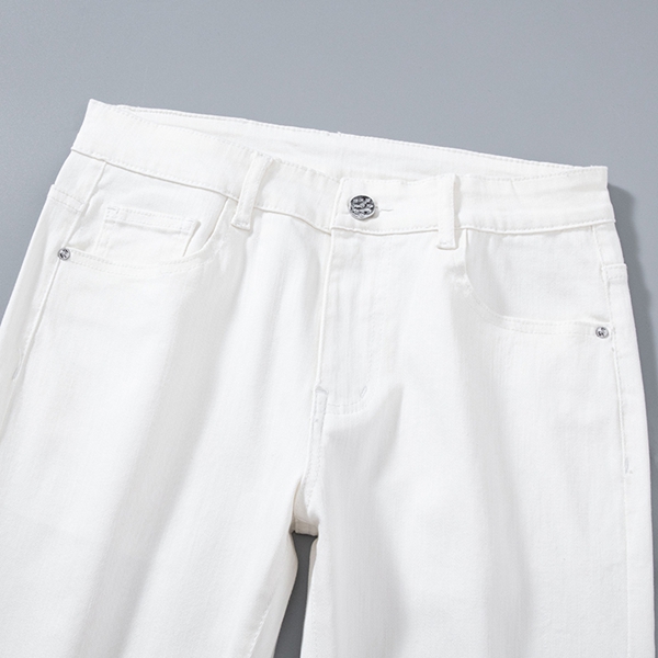 ブランドジーンズ側面デザイン